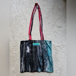 Hands To Heart Tie Dye Boho Shoulder Tote Bag